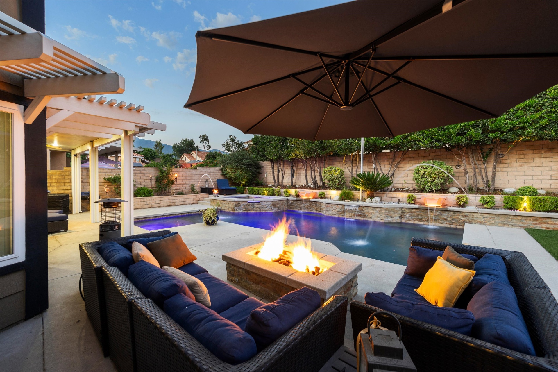 Fire pit